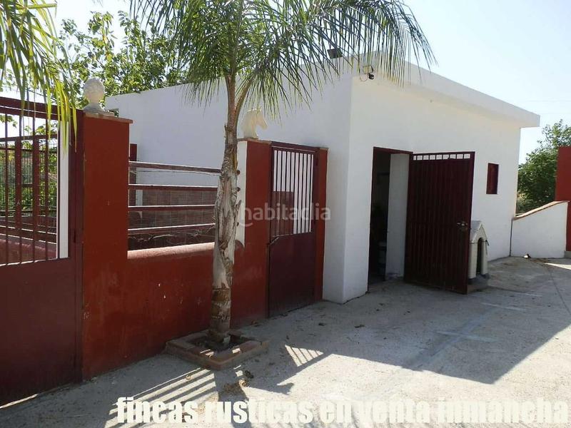 Foto d7df8587-60a4-46e7-b855-73f5d654e72b. Fondo rustico in Pizarra