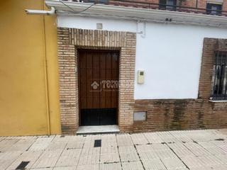 Casa aparellada en cija. Casa en venta en cija