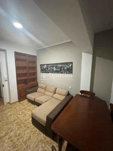 Foto f0b14e40-93ec-401a-881d-f1c5c018b39a. Casa in Fuente Palmera