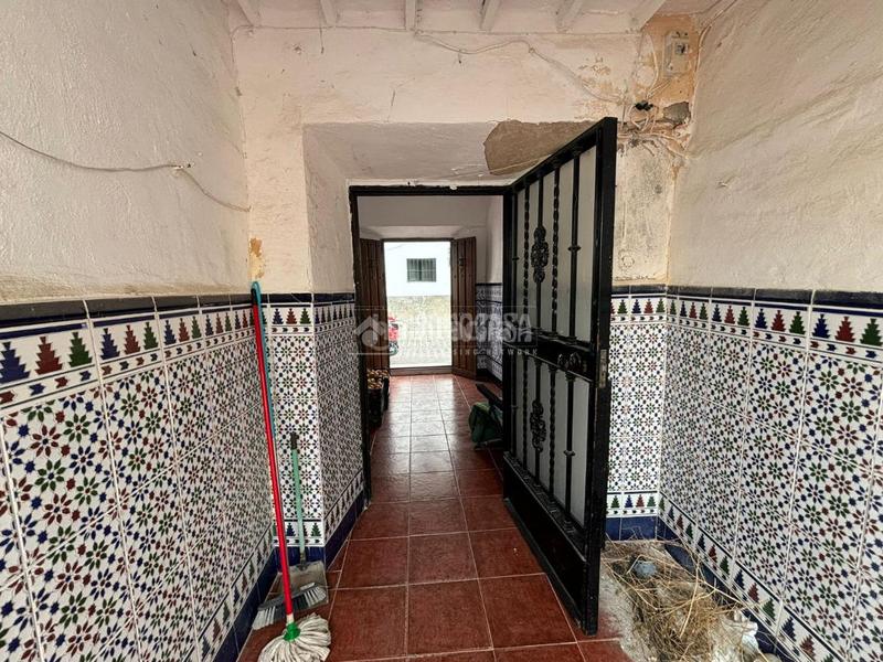 Foto 0fd15ba9-c2ac-4864-9f41-e2beb982cdf5. Maison avec chauffage dans Écija