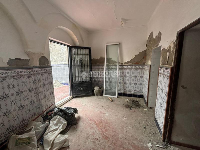 Foto d22df618-d683-4b74-a3c6-747518d79d7f. Maison avec chauffage dans Écija