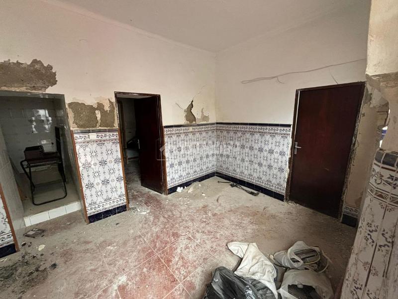 Foto ffcaa80c-eaa3-4b8e-9591-91dfbdedb0ba. Maison avec chauffage dans Écija