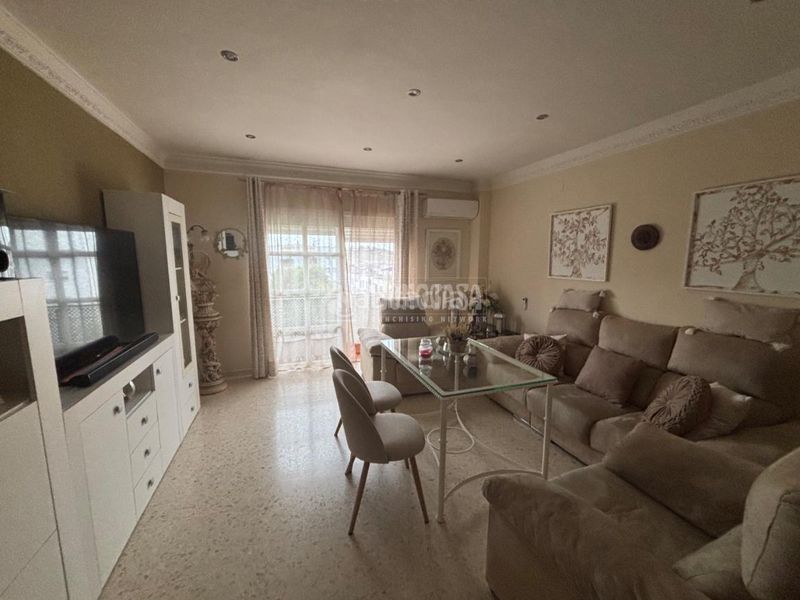 Foto f966562e-cd59-41e6-80dc-66e726dfdbc5. Pis a Écija