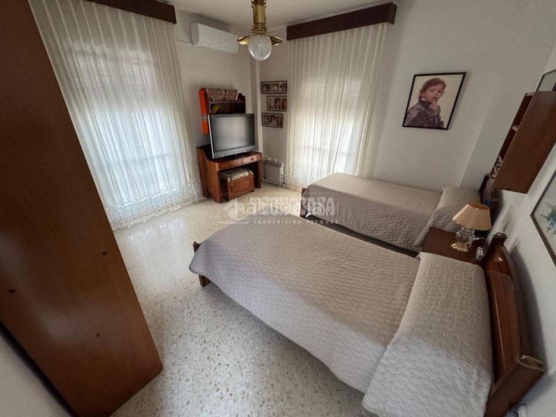 Foto faac3ebf-971a-43e3-9e56-d089b6d6716e. Casa  en venta en Écija