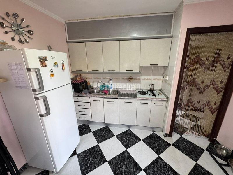 Foto 6ee15285-7b73-427e-82fd-c29b97982852. Piso  en venta en Écija