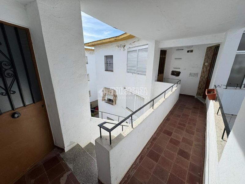 Foto 86e5d6f9-66d4-48ba-9db2-47d3ee15c968. Piso  en venta en Écija