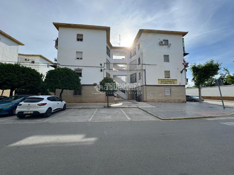 Foto faedac26-2d0f-4402-b0fe-148485d2632c. Piso  en venta en Écija