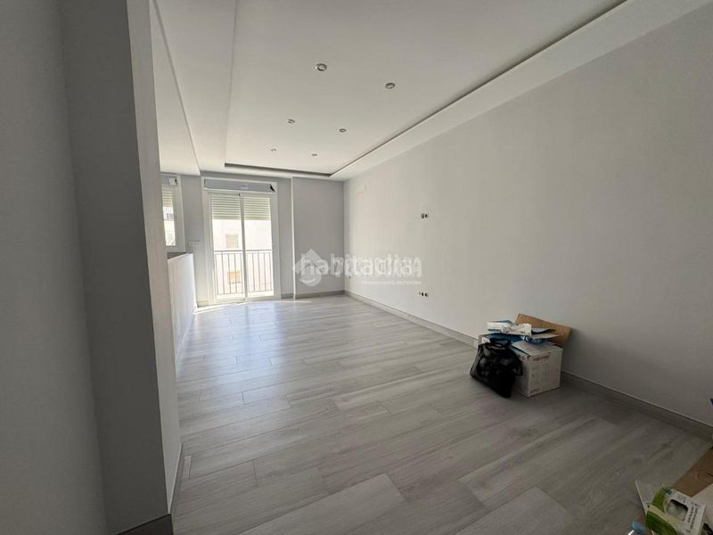 Foto eeeb47d0-6a01-49ec-8037-e5f72fb3c5aa. Pis a Écija