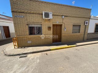 Towny house in Écija. Casa en venta en écija