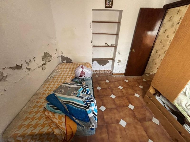 Foto 6383f4e6-4443-4346-b919-fa4340000beb. Casa aparellada a Écija