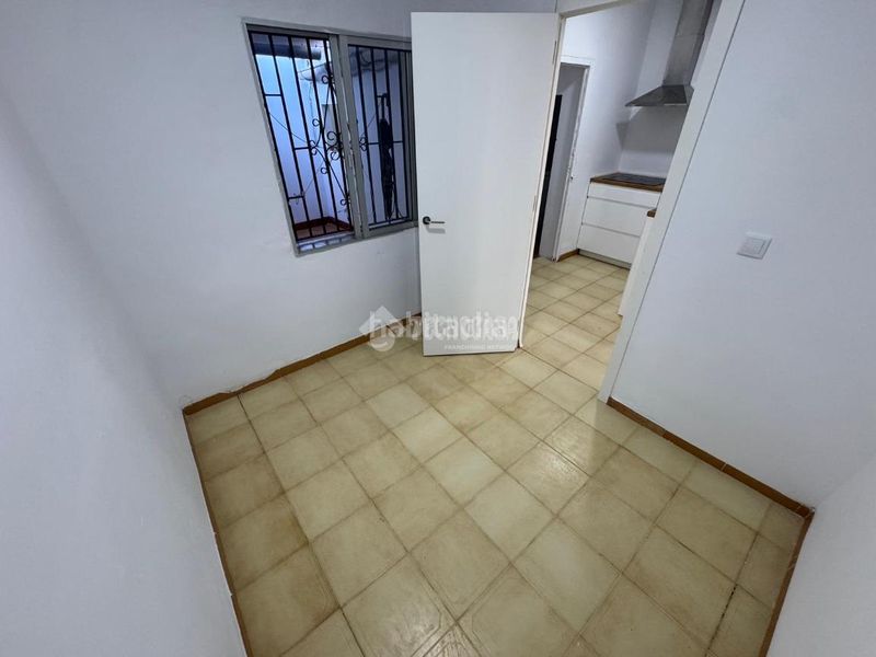 Foto b6ca52b4-2b19-4807-8099-d7edf470262e. Casa aparellada a Écija