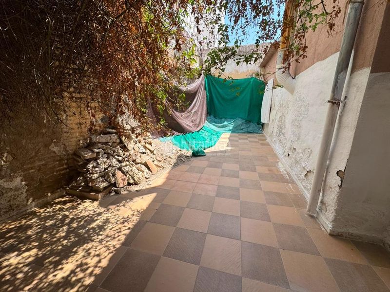 Foto 414a4756-5ce9-43fe-b0fa-54b376e73171. Casa aparellada a Écija