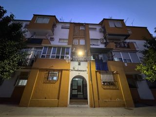 Pis a Écija. Piso en venta en écija