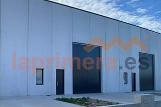 Lloguer Nau industrial a Polígono Mas del Jutge. Nave alquiler en torrent - valencia
