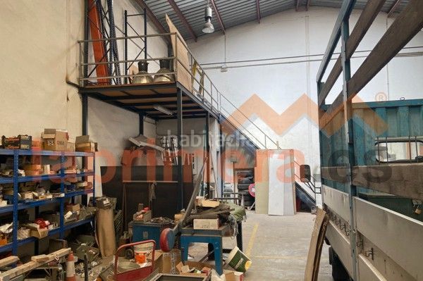 Foto 69293098-27c6-473a-b2d4-c0a80afc1be3. Rent industrial building in Beniparrell