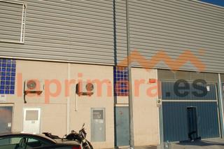 Lloguer Nau industrial a Alaquàs. Nave en alquiler en alaquas