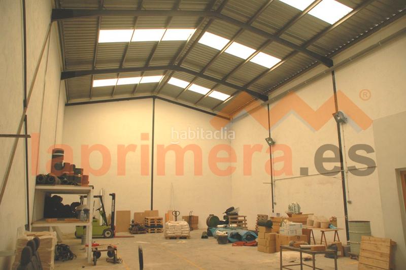 Foto 4d39cfec-efa1-4720-9649-7de208dd7b61. Lloguer nau industrial a Centro Xirivella