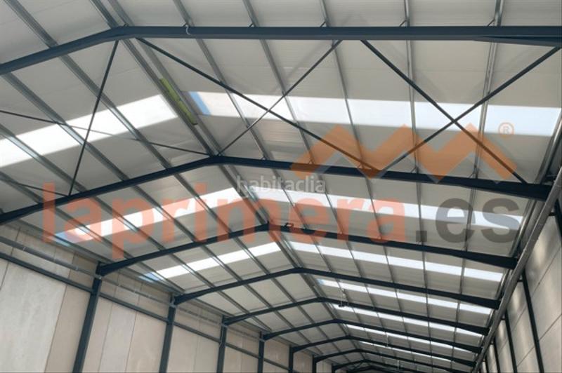 Foto b54da620-9e6e-45d2-9109-ea180b248e6b. Lloguer nau industrial a carrer coeters 52 a Alaquàs