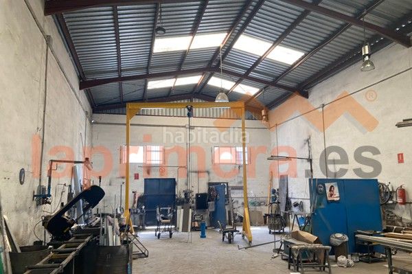 Foto 492b0042-af11-44fe-8e52-7dfa24ef0d29. Rent industrial building in Beniparrell