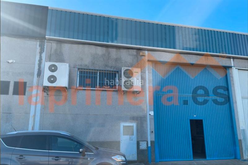 Foto 11ce41f1-9afa-4379-8361-a9ea78132feb. Bâtiment à usage industriel dans Beniparrell