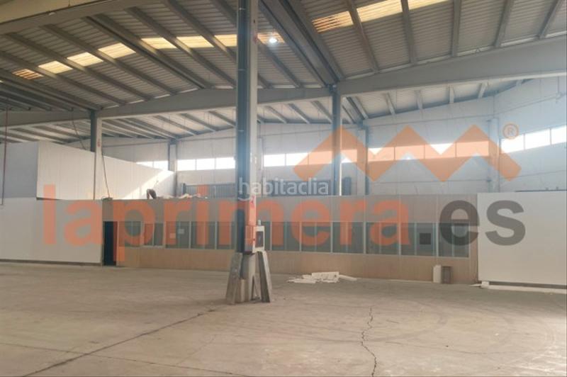 Foto a00bda04-c0a3-4e88-871a-b625e3ba8090. Alquiler nave industrial nave alquiler alaquas en Alaquàs
