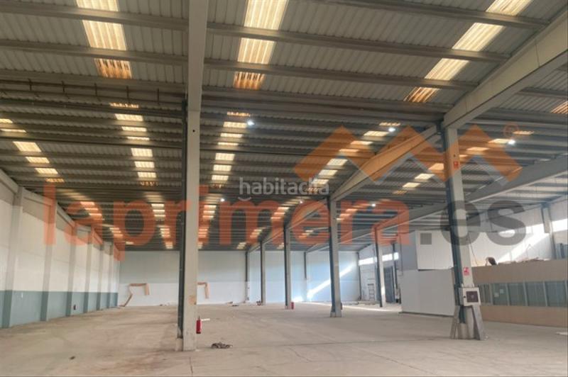 Foto d3e84557-9703-43d1-bf76-d103ce19ddf8. Alquiler nave industrial nave alquiler alaquas en Alaquàs