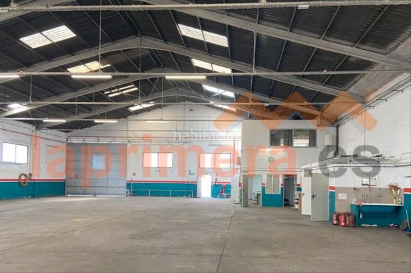 Foto 9b285844-6dd6-4921-abdd-6d50ff9b92f3. Location bâtiment à usage industriel dans Polígono Mas del Jutge Torrent