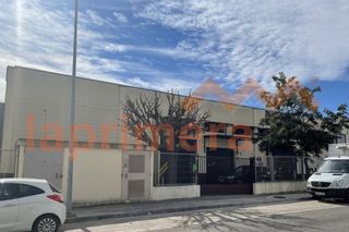 Lloguer Nau industrial a Polígono Mas del Jutge. Nave en alquiler con opcion de compra en torrent