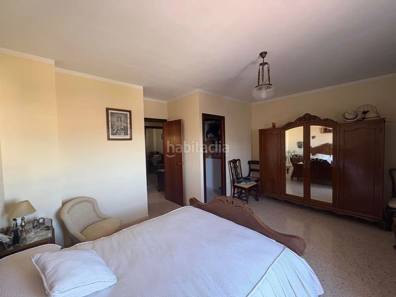 Foto f8993a75-a2de-4ca1-82e9-88cfc3f93676. Casa a Écija