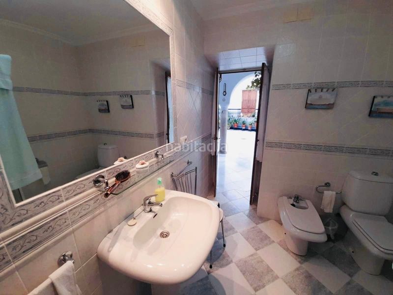 Foto db6a10c0-f3a1-44e9-ab01-7a7ab4bd9844. Casa a Écija
