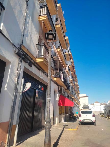 Foto 729ba94e-6867-4f24-a735-8b3864b28202. Aparcament cotxe a Écija