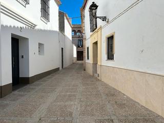 Terreny residencial a Écija. Exclusividad...!!!
1171- se vende solar en calle horno..!!!