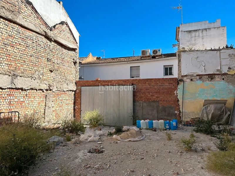 Foto da70db8d-acdf-4ce2-902d-c93b66ed6e50. Wohngrundstück in Écija