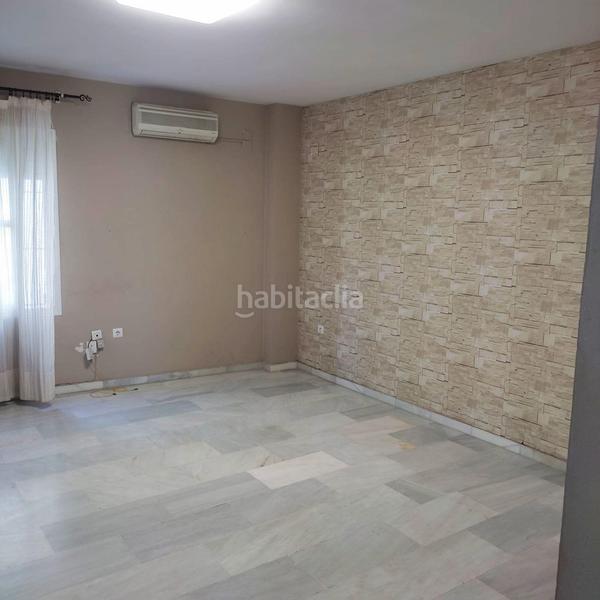 Foto fa5c3b73-51bb-424b-996a-7871ba4b9d67. Duplex in Écija