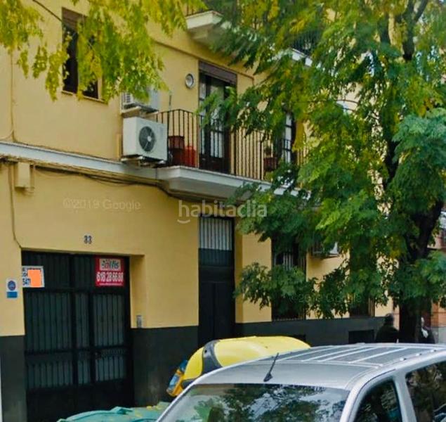 Foto a5654910-0af4-468c-a395-903a1496ea37. Aparcament cotxe a Écija