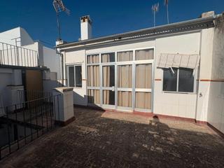 Casa a Écija. Exclusividad...!!!  78.000 euros necesita algo de reforma 1536-