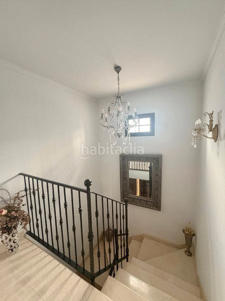 Foto 61962473-113f-465c-aac8-c77088cab6cc. Casa a Écija