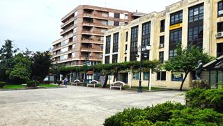 Appartement  Bulevar boulevar luciano d herr.. Un piso de lujo en la mejor zona de torrelavega, con una superfi