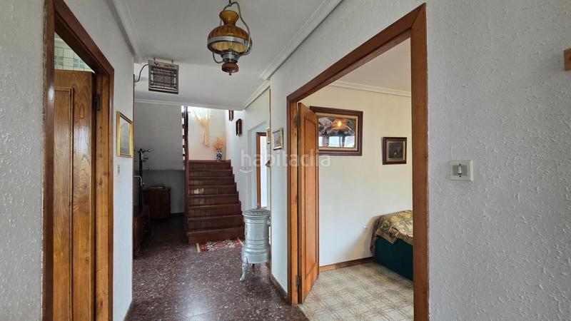 Foto 53e0e036-d75b-4dc7-8414-add6dace7f9a. Chalet con riscaldamento parcheggio in Campoo de Enmedio