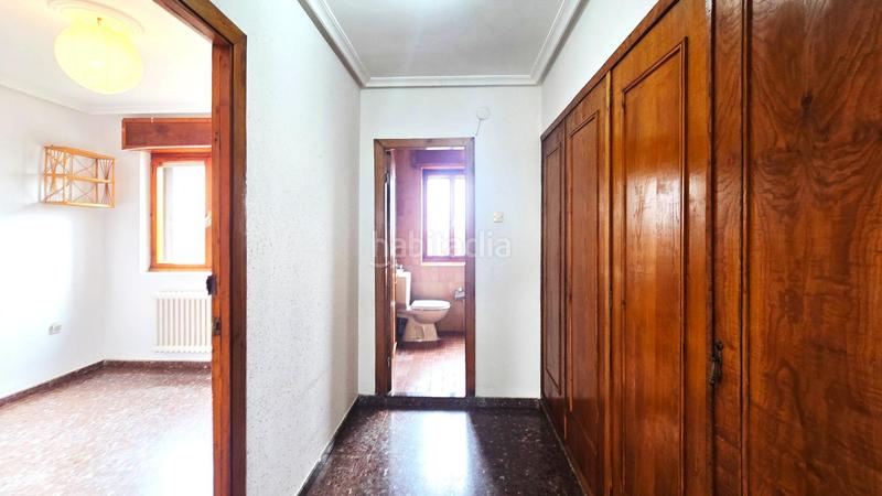 Foto e4fa2c8f-2af6-432c-af87-46910056bd1c. Chalet con riscaldamento parcheggio in Campoo de Enmedio