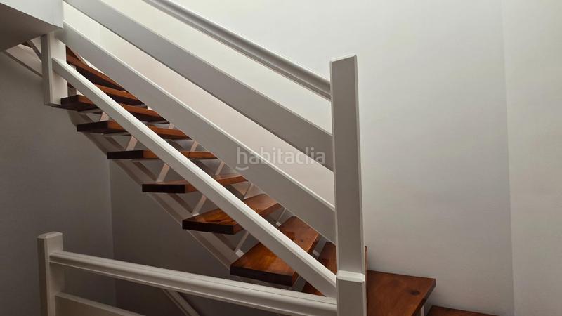 Foto f3f563e9-5406-4086-9c33-cb881a42fc77. Masia a Udías