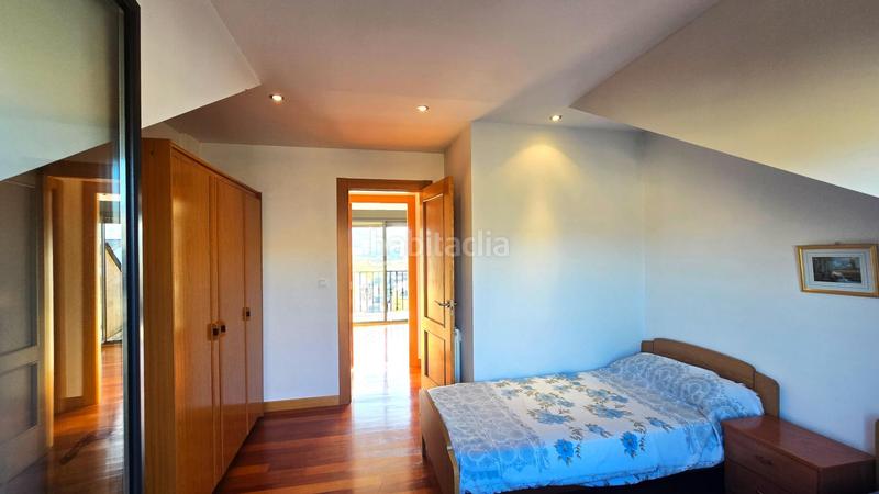 Foto 0e2dfd9e-979d-491a-806a-4a6f0323faa7. Casa adossada amb calefacció aparcament a Cudón Miengo