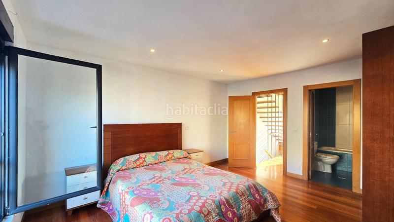 Foto 7e4d227c-1bf2-4c1a-aa60-50f7d52f16a0. Casa adossada amb calefacció aparcament a Cudón Miengo