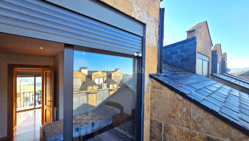 Foto b0d97eb1-7025-4170-8264-260a9209496d. Casa adossada amb calefacció aparcament a Cudón Miengo