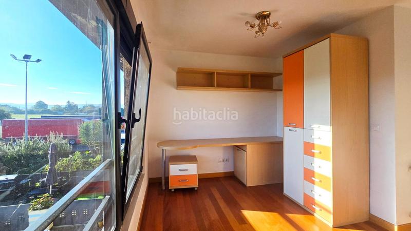 Foto faa58b8e-3499-472c-a47d-9378a9b45e74. Casa adossada amb calefacció aparcament a Cudón Miengo