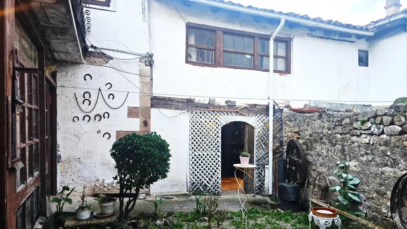 Foto 8cd0cec8-1f95-45cd-80ea-c56b6e07feb1. Maison dans Molledo