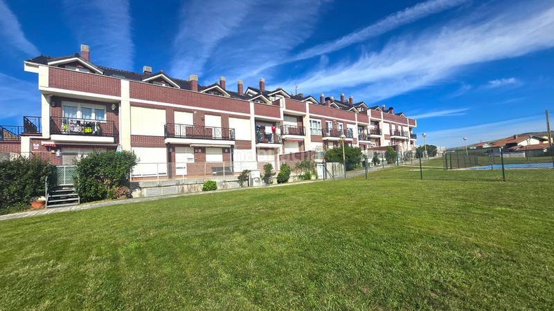 Foto 84eabbef-6152-4699-8b6a-82b8ff74b7e7. Àtic amb calefacció aparcament piscina a Cuchía Miengo