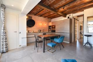 Appartement à El Poble Sec - Parc de Montjuïc. Apartamento en el paralelo
