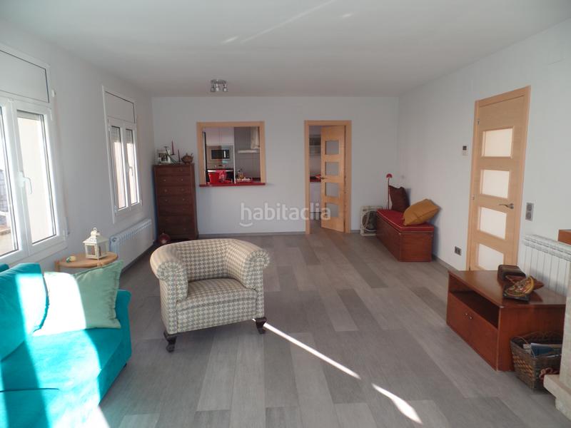 Foto 4495899f-5756-4b20-b55d-54527cfd24a6. Location maison avec parking dans Moià