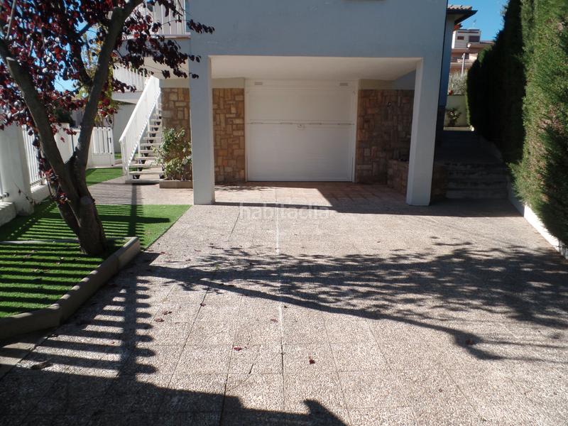 Foto 818df58c-5d4d-4575-ac5b-f7d0dc6af550. Location maison avec parking dans Moià